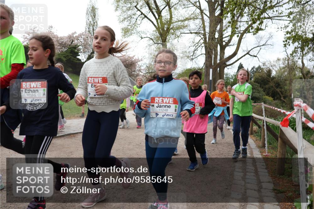 25.04.2026 - Das Zehntel Zöllner http://msf.ph/oto/9585645 25.04.2026 12:44:11 Laufen 10595, 112, 11248 meine-sportfotos.de