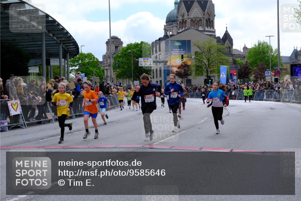 25.04.2026 - Das Zehntel Tim E. http://msf.ph/oto/9585646 25.04.2026 12:56:20 Ziel 10174, 10367, 10485, 10543, 10593, 11148, 11272, 11340, 11342, 11970, 12418, 12429, 12446 meine-sportfotos.de