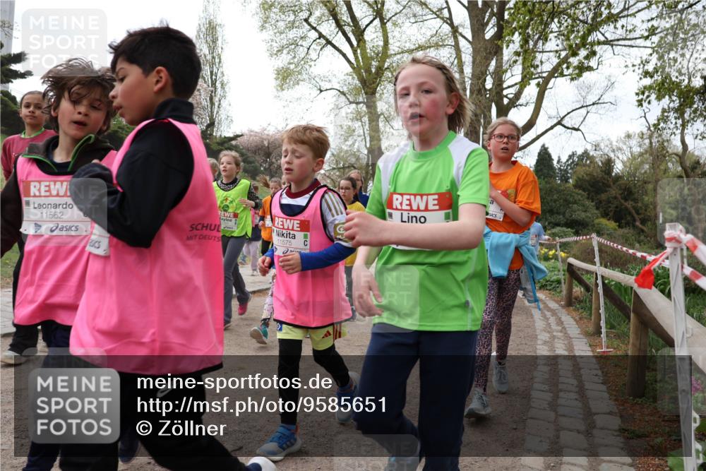 25.04.2026 - Das Zehntel Zöllner http://msf.ph/oto/9585651 25.04.2026 12:44:13 Laufen 11562, 11575 meine-sportfotos.de