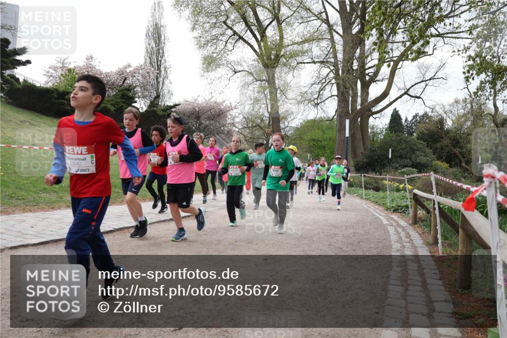 25.04.2026 - Das Zehntel Zöllner http://msf.ph/oto/9585672 25.04.2026 12:44:22 Laufen 10942 meine-sportfotos.de