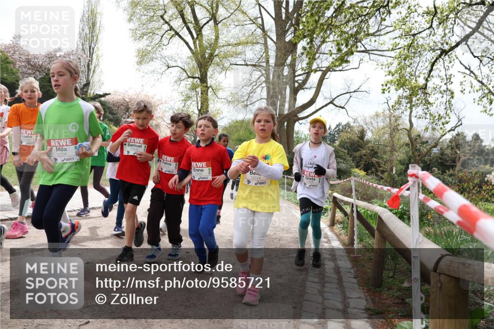25.04.2026 - Das Zehntel Zöllner http://msf.ph/oto/9585721 25.04.2026 12:44:41 Laufen 12206, 10938, 12224 meine-sportfotos.de