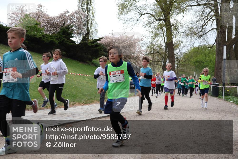 25.04.2026 - Das Zehntel Zöllner http://msf.ph/oto/9585737 25.04.2026 12:44:48 Laufen 12848, 10853 meine-sportfotos.de