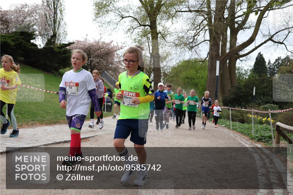 25.04.2026 - Das Zehntel Zöllner http://msf.ph/oto/9585742 25.04.2026 12:44:51 Laufen 10791, 11447 meine-sportfotos.de
