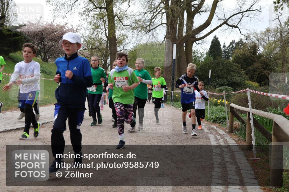 25.04.2026 - Das Zehntel Zöllner http://msf.ph/oto/9585749 25.04.2026 12:44:53 Laufen 10 meine-sportfotos.de