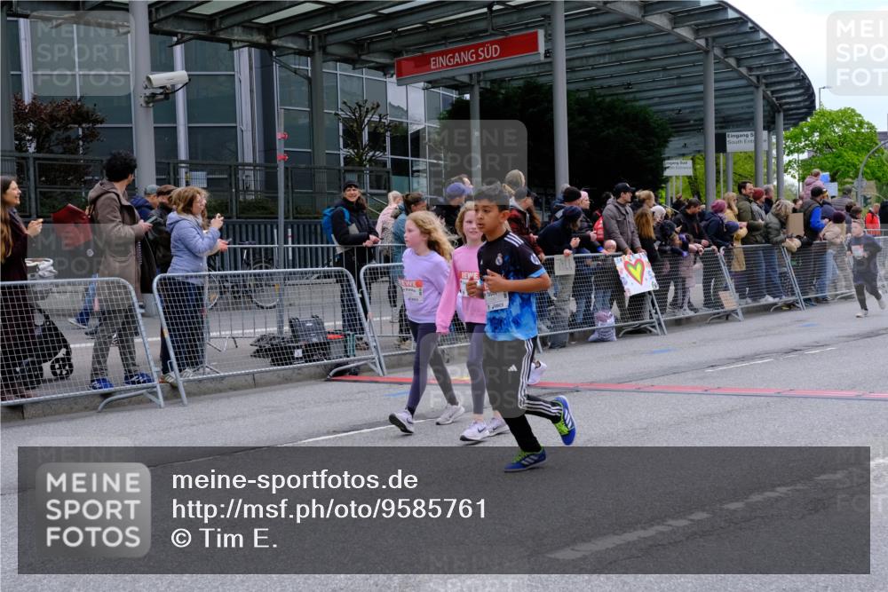 25.04.2026 - Das Zehntel Tim E. http://msf.ph/oto/9585761 25.04.2026 12:56:30 Ziel 10115, 10296, 10367, 10523, 10535, 10630, 10772, 10774, 10807, 11116, 11249, 11250, 11272, 11536, 11849, 11856, 11874, 12137, 12590, 12601, 12897, 13030, 13033 meine-sportfotos.de