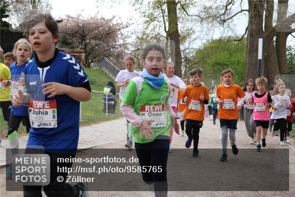 25.04.2026 - Das Zehntel Zöllner http://msf.ph/oto/9585765 25.04.2026 12:45:01 Laufen 10478, 10123, 12110 meine-sportfotos.de