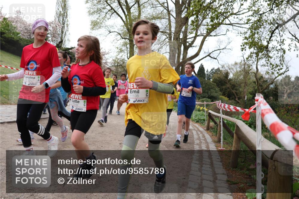 25.04.2026 - Das Zehntel Zöllner http://msf.ph/oto/9585789 25.04.2026 12:45:12 Laufen 11220, 11192, 11135 meine-sportfotos.de