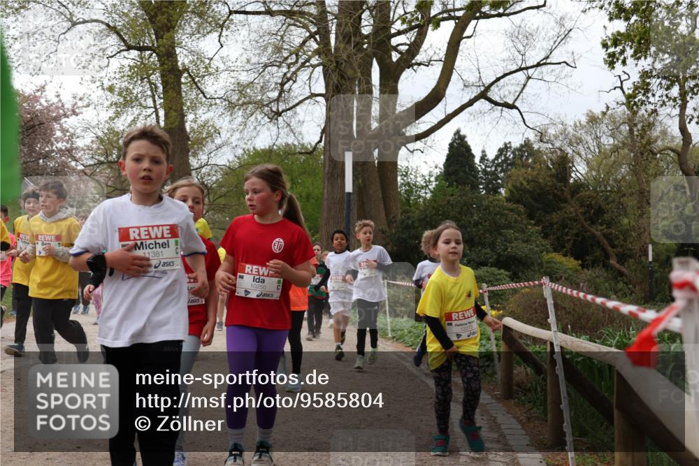 25.04.2026 - Das Zehntel Zöllner http://msf.ph/oto/9585804 25.04.2026 12:45:20 Laufen 11381, 10250, 12273 meine-sportfotos.de