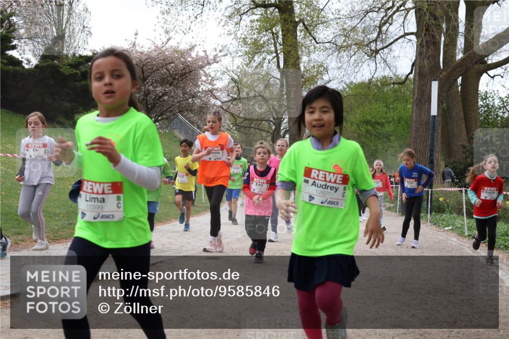 25.04.2026 - Das Zehntel Zöllner http://msf.ph/oto/9585846 25.04.2026 12:45:40 Laufen 11477, 12599, 12620 meine-sportfotos.de