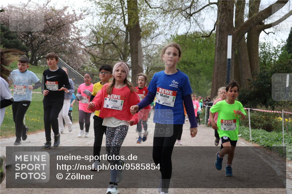 25.04.2026 - Das Zehntel Zöllner http://msf.ph/oto/9585854 25.04.2026 12:45:45 Laufen 10470, 10486, 12582 meine-sportfotos.de