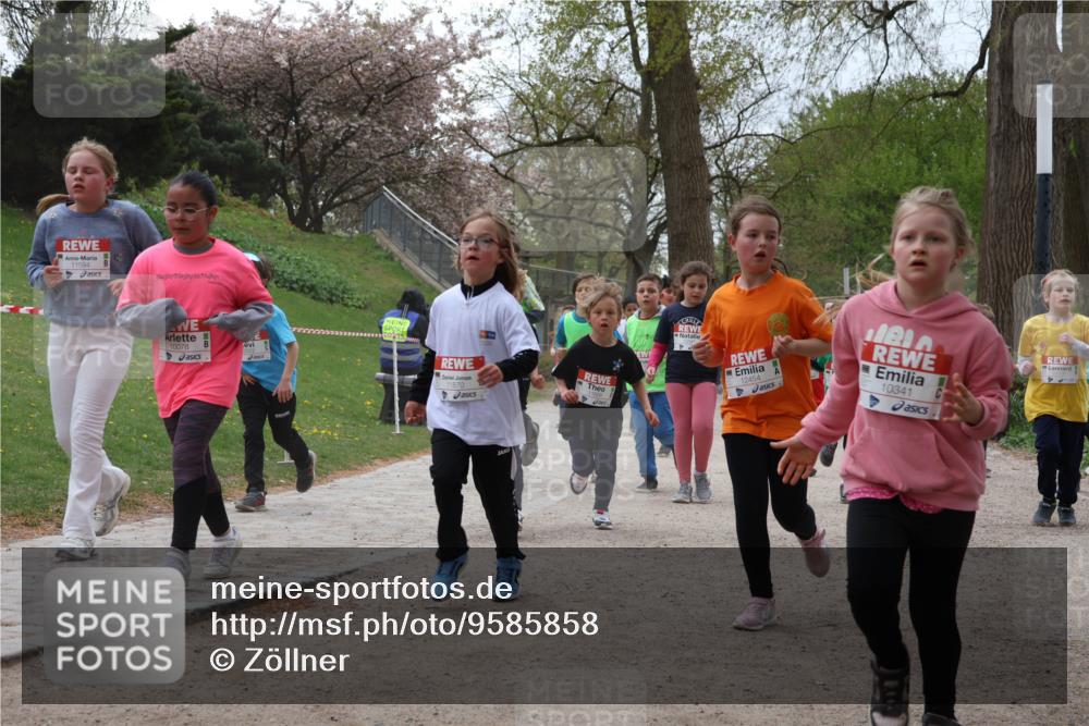 25.04.2026 - Das Zehntel Zöllner http://msf.ph/oto/9585858 25.04.2026 12:45:47 Laufen 11594, 10078, 12454, 10341 meine-sportfotos.de