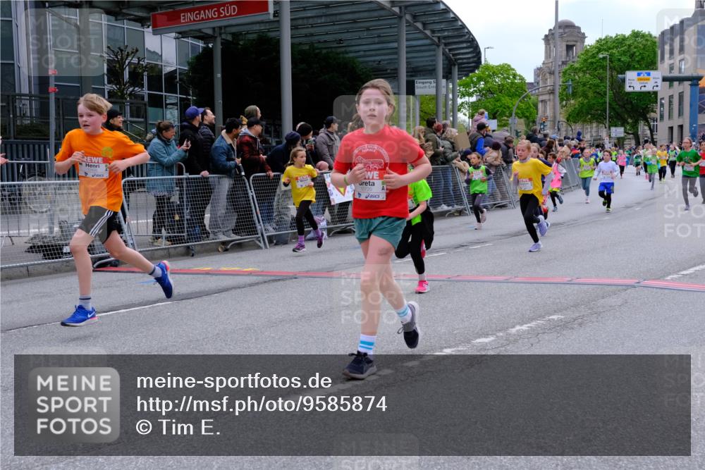 25.04.2026 - Das Zehntel Tim E. http://msf.ph/oto/9585874 25.04.2026 12:56:38 Ziel 10177, 10196, 10310, 10496, 10535, 10720, 10772, 10774, 10780, 10781, 10807, 10822, 11058, 11536, 11561, 11731, 11757, 11801, 11846, 11963, 12010, 12435, 12675, 12897, 12927, 12928 meine-sportfotos.de