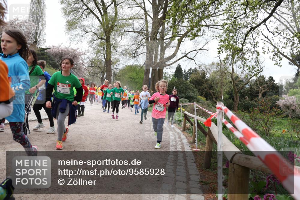 25.04.2026 - Das Zehntel Zöllner http://msf.ph/oto/9585928 25.04.2026 12:46:14 Laufen 10658 meine-sportfotos.de