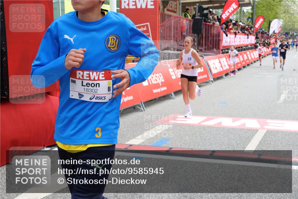 25.04.2026 - Das Zehntel Strokosch-Dieckow http://msf.ph/oto/9585945 25.04.2026 14:47:21 Ziel 17677, 17879, 17940, 18025, 18296, 18302, 17677, 17879, 17940, 18025, 18296, 18302 meine-sportfotos.de