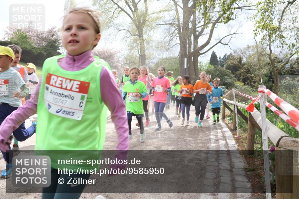 25.04.2026 - Das Zehntel Zöllner http://msf.ph/oto/9585950 25.04.2026 12:46:22 Laufen 10747 meine-sportfotos.de