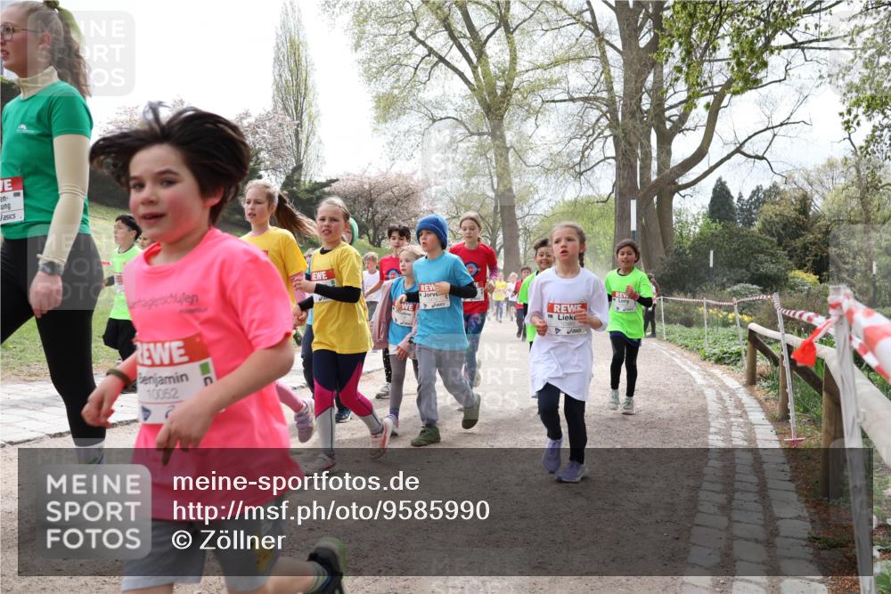 25.04.2026 - Das Zehntel Zöllner http://msf.ph/oto/9585990 25.04.2026 12:46:38 Laufen 10052 meine-sportfotos.de