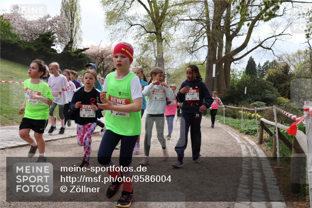 25.04.2026 - Das Zehntel Zöllner http://msf.ph/oto/9586004 25.04.2026 12:46:47 Laufen 11295, 12981 meine-sportfotos.de