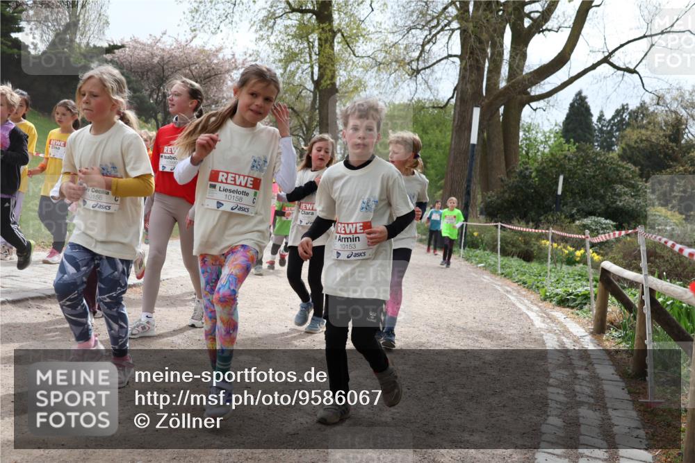 25.04.2026 - Das Zehntel Zöllner http://msf.ph/oto/9586067 25.04.2026 12:47:26 Laufen 10156, 10158, 10153 meine-sportfotos.de