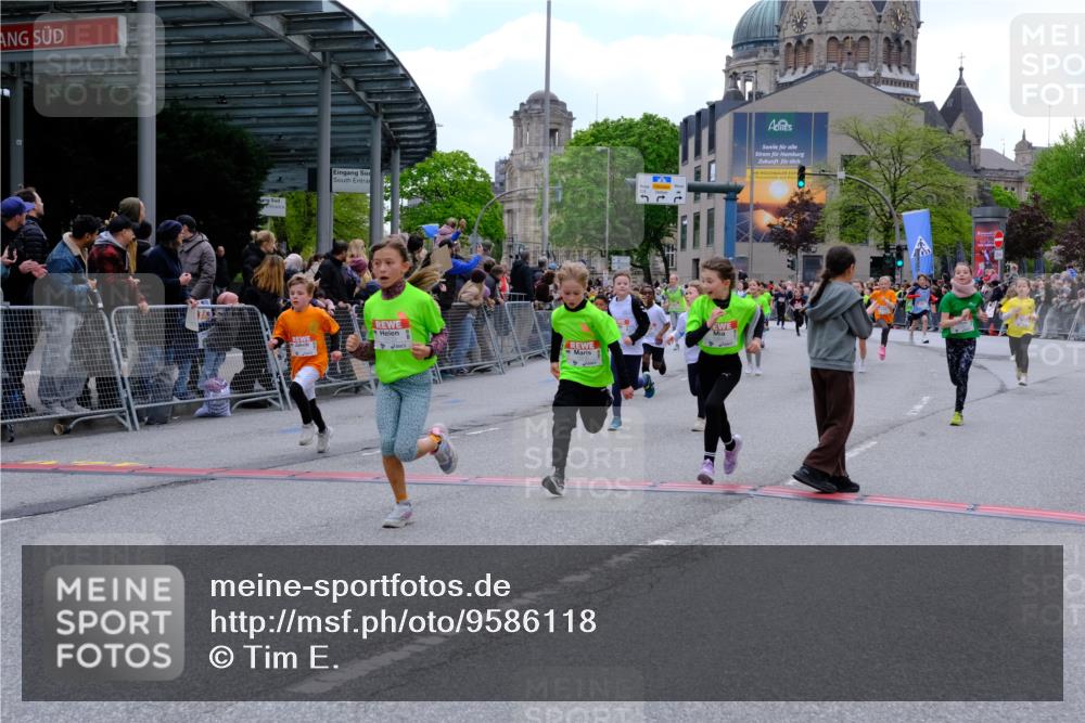 25.04.2026 - Das Zehntel Tim E. http://msf.ph/oto/9586118 25.04.2026 12:56:57 Ziel 10025, 10220, 10282, 10326, 10332, 10495, 10497, 10501, 10632, 10636, 10653, 10660, 10870, 10887, 11049, 11067, 11076, 11081, 11290, 11292, 11299, 11604, 11606, 11809, 11833, 11944, 11948, 11949, 11956, 12023, 12032, 12208, 12256, 12276, 12345, 12396, 12498, 12511, 12530, 12641, 12677, 12723, 12724, 12777, 12798 meine-sportfotos.de