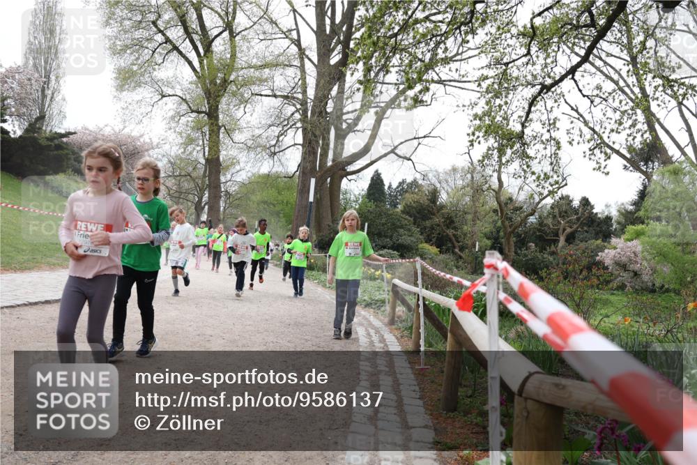 25.04.2026 - Das Zehntel Zöllner http://msf.ph/oto/9586137 25.04.2026 12:48:06 Laufen 1297 meine-sportfotos.de