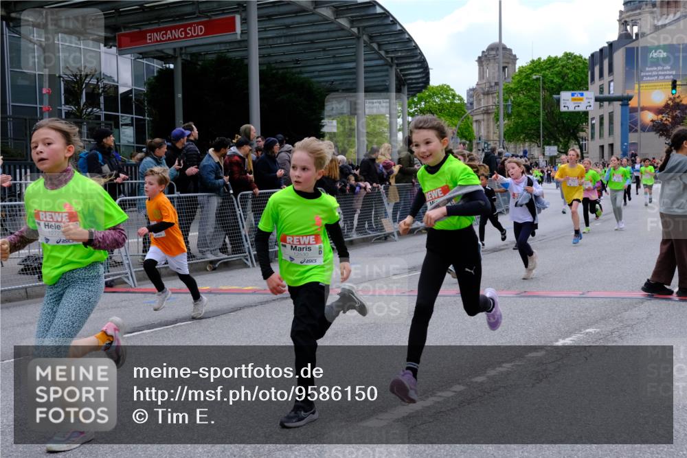 25.04.2026 - Das Zehntel Tim E. http://msf.ph/oto/9586150 25.04.2026 12:56:58 Ziel 10025, 10220, 10282, 10326, 10332, 10495, 10497, 10501, 10632, 10636, 10653, 10660, 10870, 10887, 11049, 11067, 11076, 11081, 11290, 11292, 11299, 11833, 11944, 11948, 11949, 11956, 12023, 12032, 12256, 12276, 12345, 12396, 12530, 12641, 12677, 12723, 12724, 12777, 12798 meine-sportfotos.de
