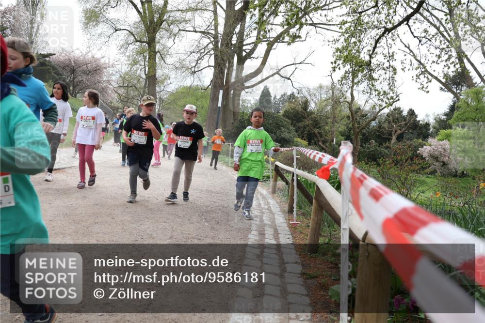 25.04.2026 - Das Zehntel Zöllner http://msf.ph/oto/9586181 25.04.2026 12:48:29 Laufen 5 meine-sportfotos.de