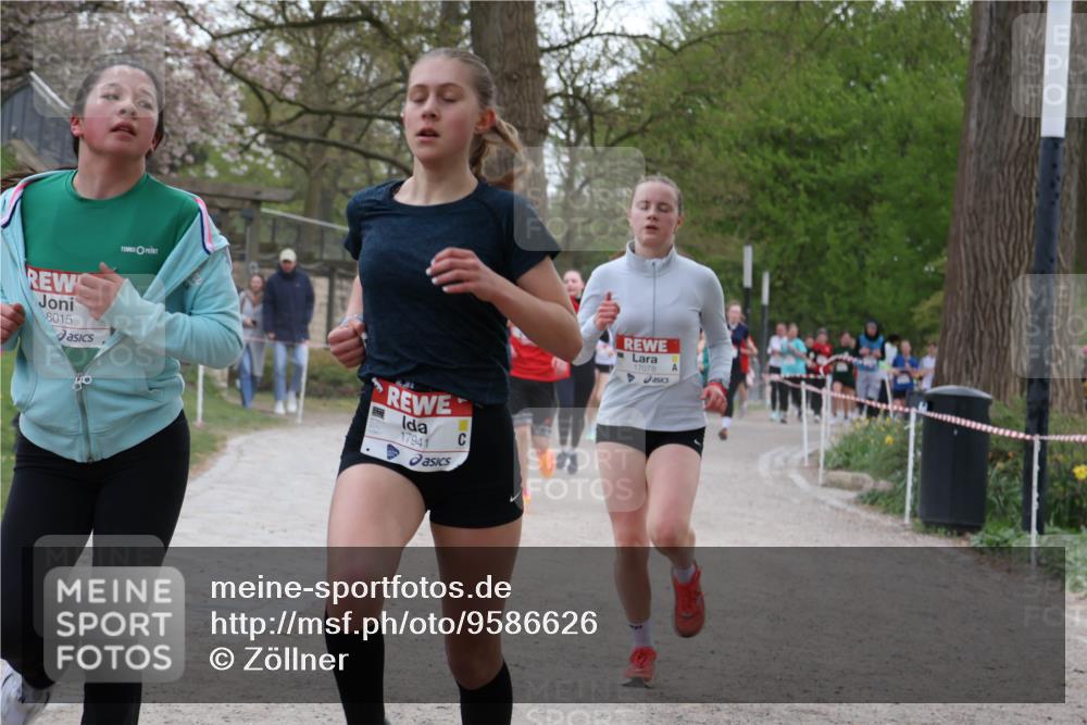 25.04.2026 - Das Zehntel Zöllner http://msf.ph/oto/9586626 25.04.2026 14:38:45 Laufen 8015, 17941, 17078 meine-sportfotos.de