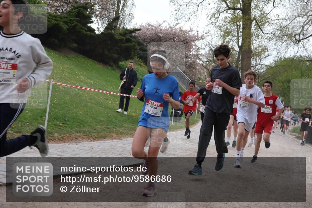25.04.2026 - Das Zehntel Zöllner http://msf.ph/oto/9586686 25.04.2026 14:39:23 Laufen 331, 16237 meine-sportfotos.de