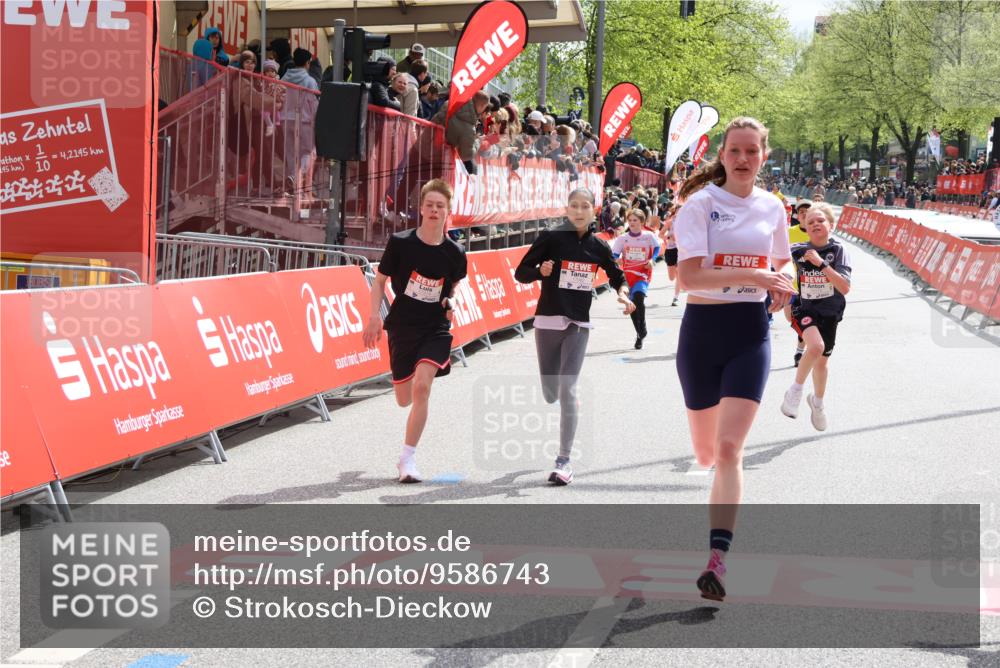 25.04.2026 - Das Zehntel Strokosch-Dieckow http://msf.ph/oto/9586743 25.04.2026 14:48:00 Ziel 15346, 17013, 17082, 17084, 17374, 17816, 18174, 18240, 15346, 17013, 17082, 17084, 17374, 17816, 18174, 18240 meine-sportfotos.de