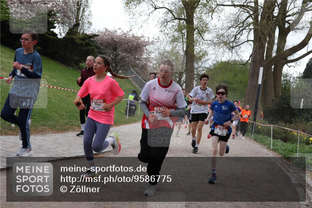 25.04.2026 - Das Zehntel Zöllner http://msf.ph/oto/9586775 25.04.2026 14:40:20 Laufen 16995, 1758, 1811 meine-sportfotos.de