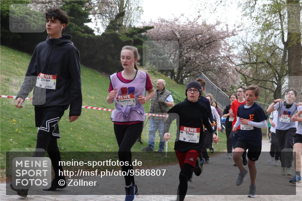 25.04.2026 - Das Zehntel Zöllner http://msf.ph/oto/9586807 25.04.2026 14:40:37 Laufen 15345, 16792, 15834 meine-sportfotos.de
