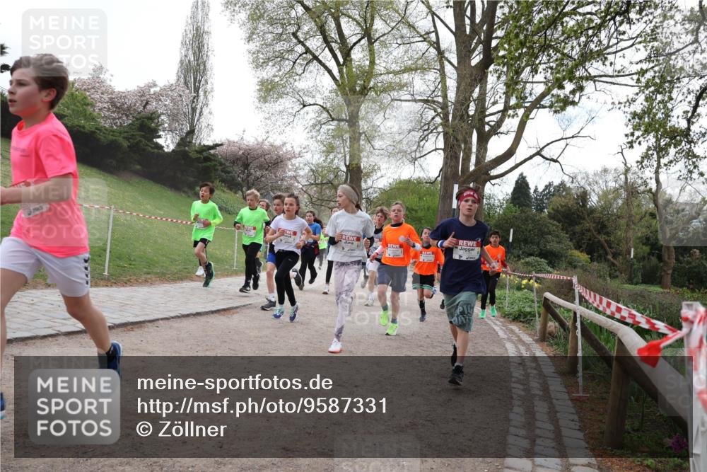 25.04.2026 - Das Zehntel Zöllner http://msf.ph/oto/9587331 25.04.2026 14:44:24 Laufen  meine-sportfotos.de