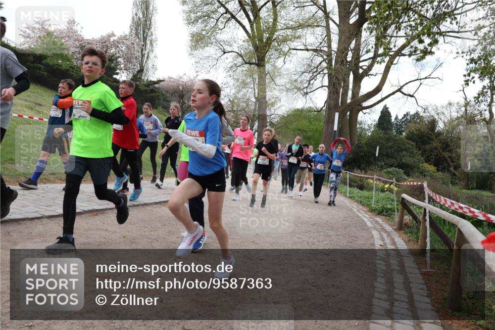 25.04.2026 - Das Zehntel Zöllner http://msf.ph/oto/9587363 25.04.2026 14:44:38 Laufen 16381 meine-sportfotos.de