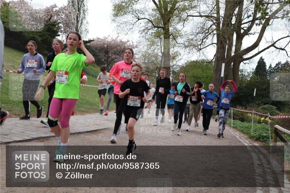 25.04.2026 - Das Zehntel Zöllner http://msf.ph/oto/9587365 25.04.2026 14:44:39 Laufen 16423 meine-sportfotos.de