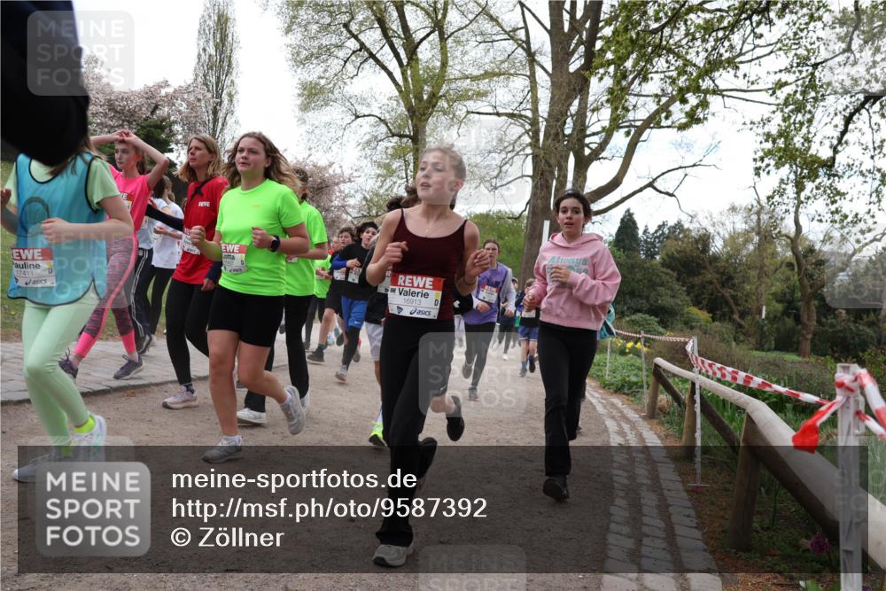 25.04.2026 - Das Zehntel Zöllner http://msf.ph/oto/9587392 25.04.2026 14:44:56 Laufen 17411, 16913 meine-sportfotos.de