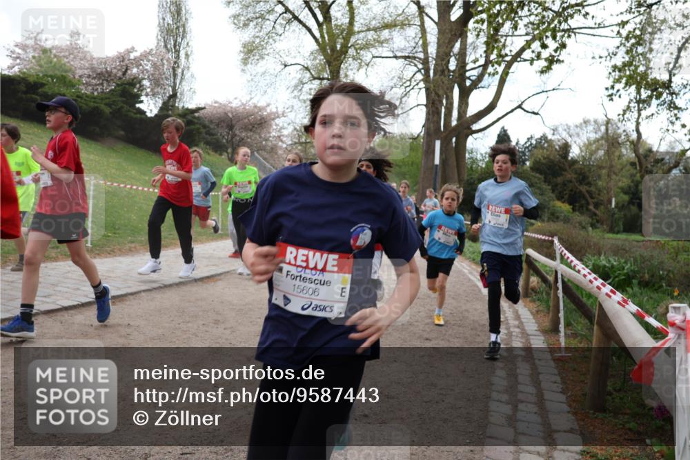 25.04.2026 - Das Zehntel Zöllner http://msf.ph/oto/9587443 25.04.2026 14:45:23 Laufen 15606 meine-sportfotos.de