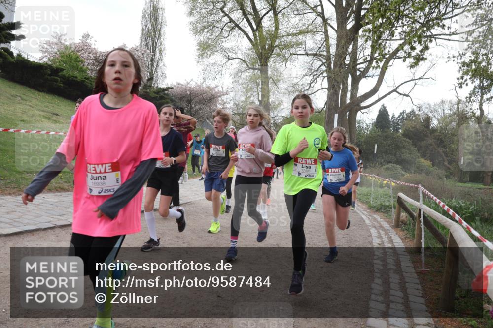 25.04.2026 - Das Zehntel Zöllner http://msf.ph/oto/9587484 25.04.2026 14:45:43 Laufen 16938, 17993, 17495, 17833 meine-sportfotos.de