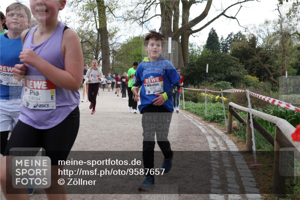 25.04.2026 - Das Zehntel Zöllner http://msf.ph/oto/9587657 25.04.2026 14:47:28 Laufen 17823, 18084, 16167 meine-sportfotos.de