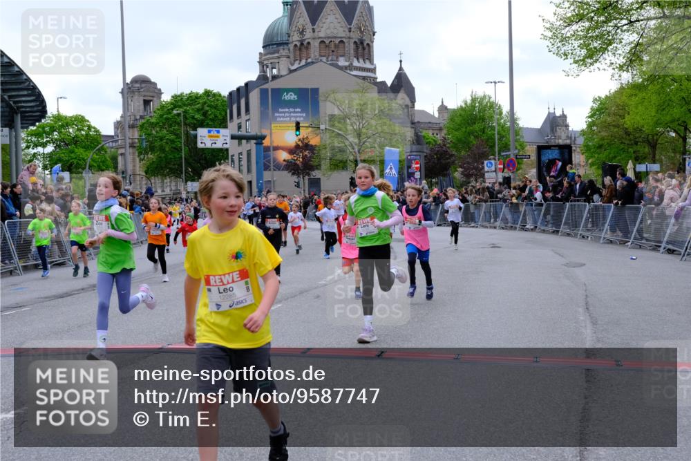 25.04.2026 - Das Zehntel Tim E. http://msf.ph/oto/9587747 25.04.2026 12:59:17 Ziel 10585, 10586, 10589, 10631, 10657, 10659, 11053, 11063, 11126, 11131, 11351, 11405, 11477, 11555, 11579, 11584, 11589, 11870, 11872, 11877, 12064, 12143, 12153, 12252, 12285, 12288, 12347, 12376, 12505, 12515, 12561, 12597, 12613, 12880, 12903, 12932, 12998, 12999 meine-sportfotos.de