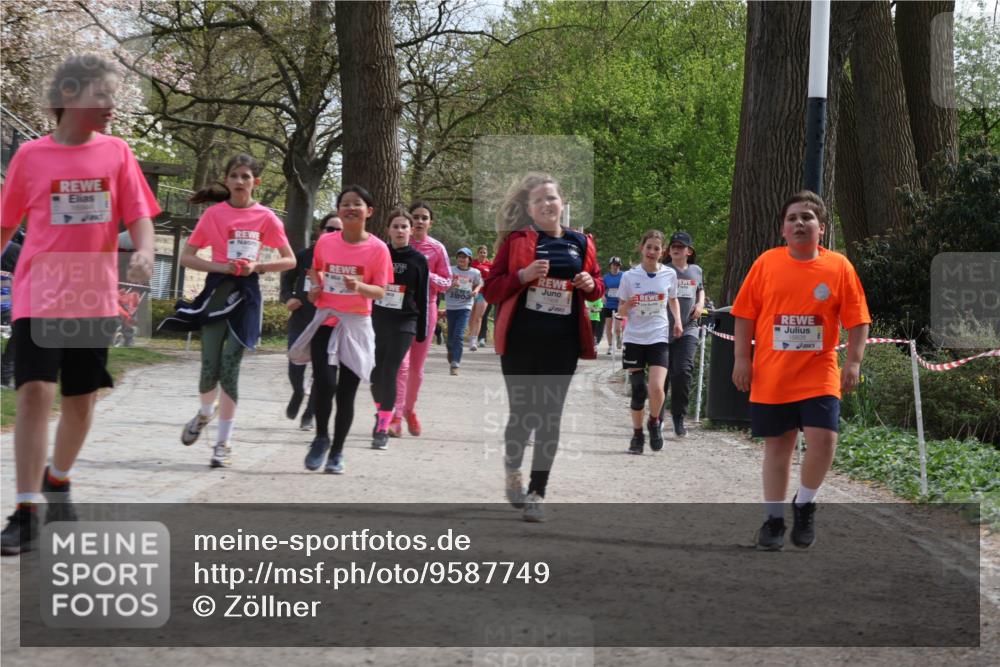 25.04.2026 - Das Zehntel Zöllner http://msf.ph/oto/9587749 25.04.2026 14:48:43 Laufen 2, 15826 meine-sportfotos.de