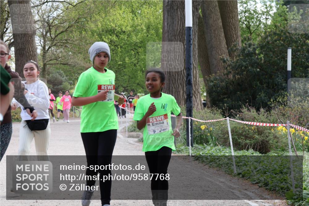 25.04.2026 - Das Zehntel Zöllner http://msf.ph/oto/9587768 25.04.2026 14:48:59 Laufen 200, 17178 meine-sportfotos.de