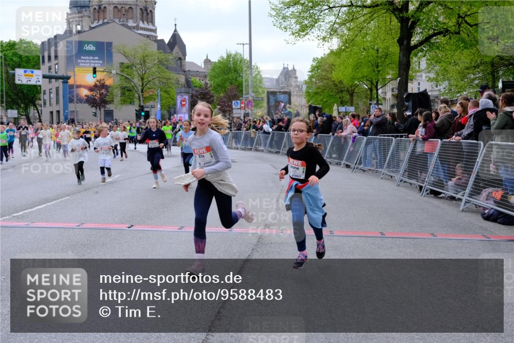 25.04.2026 - Das Zehntel Tim E. http://msf.ph/oto/9588483 25.04.2026 13:02:44 Ziel 10275, 10276, 10685, 10689, 10701, 10703, 10752, 10993, 11215, 11217, 11248, 11251, 11469, 12104, 12106, 12279, 12296, 12636, 12659, 12850, 12867, 12997 meine-sportfotos.de