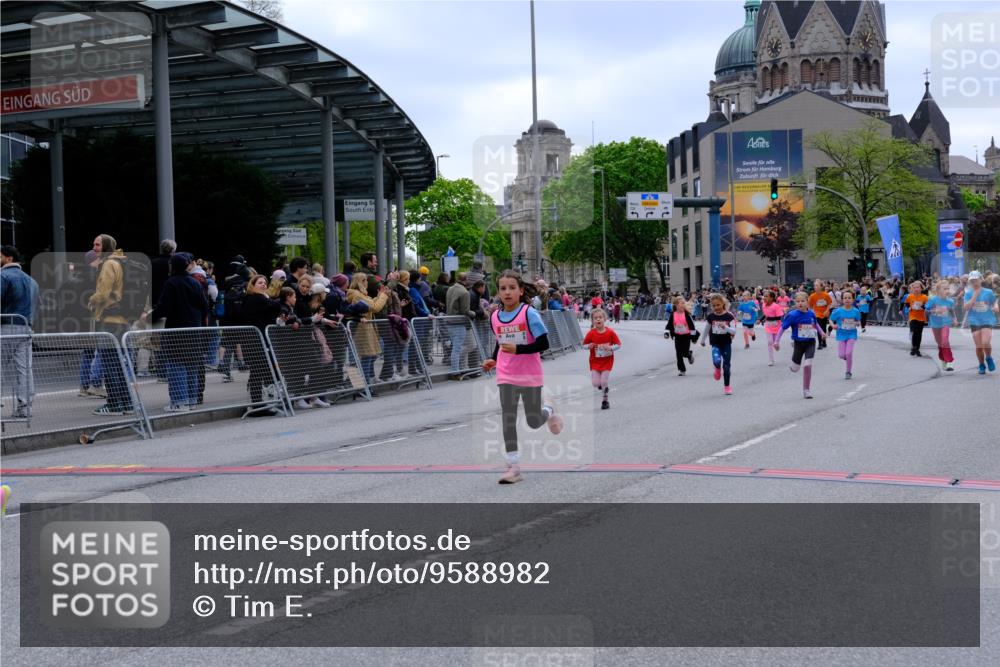 25.04.2026 - Das Zehntel Tim E. http://msf.ph/oto/9588982 25.04.2026 13:05:14 Ziel 10322, 10327, 10331, 10439, 10443, 10662, 10905, 11316, 11570, 11617, 11931, 12477, 12483, 12496, 12512, 12531, 12578 meine-sportfotos.de