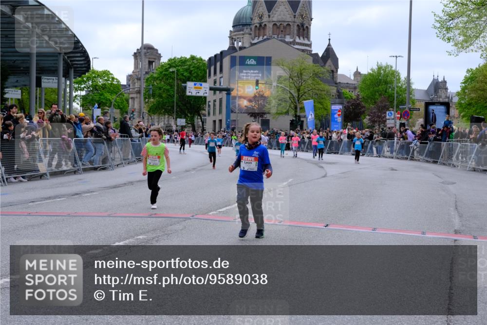 25.04.2026 - Das Zehntel Tim E. http://msf.ph/oto/9589038 25.04.2026 13:05:22 Ziel 10322, 10327, 10331, 10431, 10432, 10439, 10443, 10743, 10905, 11316, 11317, 11939, 12357, 12375, 12477, 12496, 12512, 12840, 12842 meine-sportfotos.de