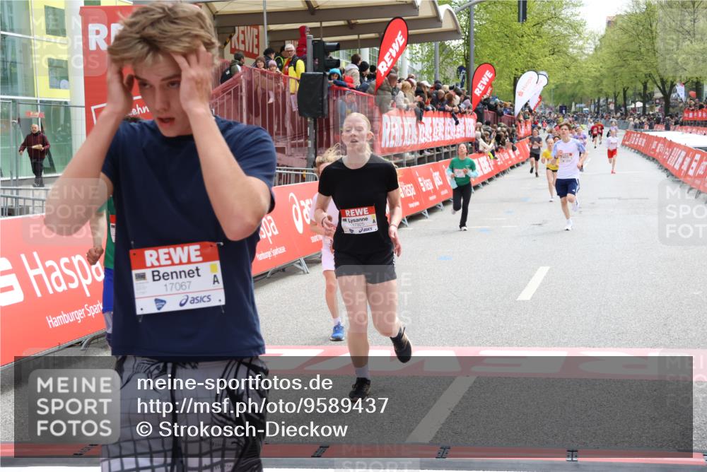 25.04.2026 - Das Zehntel Strokosch-Dieckow http://msf.ph/oto/9589437 25.04.2026 14:49:01 Ziel 16887, 17015, 17067, 17269, 17591, 17925, 18312, 18323, 18327, 16887, 17015, 17067, 17269, 17591, 17925, 18312, 18323, 18327 meine-sportfotos.de