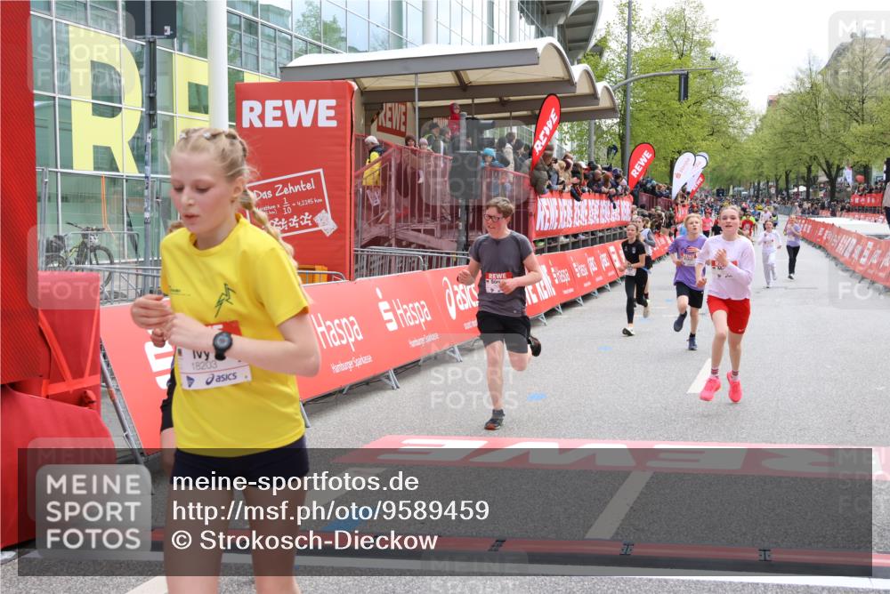 25.04.2026 - Das Zehntel Strokosch-Dieckow http://msf.ph/oto/9589459 25.04.2026 14:49:08 Ziel 15078, 16711, 16729, 16883, 18015, 18203, 18244, 18327, 15078, 16711, 16729, 16883, 18015, 18203, 18244, 18327 meine-sportfotos.de