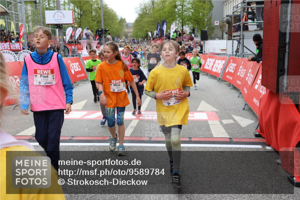 25.04.2026 - Das Zehntel Strokosch-Dieckow http://msf.ph/oto/9589784 25.04.2026 12:59:33 Ziel 10222, 10360, 10529, 10656, 10753, 10802, 10831, 11135, 11393, 11407, 11429, 11440, 11643, 11821, 11824, 11857, 12399, 12635, 12710, 12785, 12926, 12988, 10222, 10360, 10529, 10656, 10753, 10802, 10831, 11135, 11393, 11407, 11429, 11440, 11643, 11821, 11824, 11857, 12399, 12635, 12710, 12785, 12926, 12988 meine-sportfotos.de
