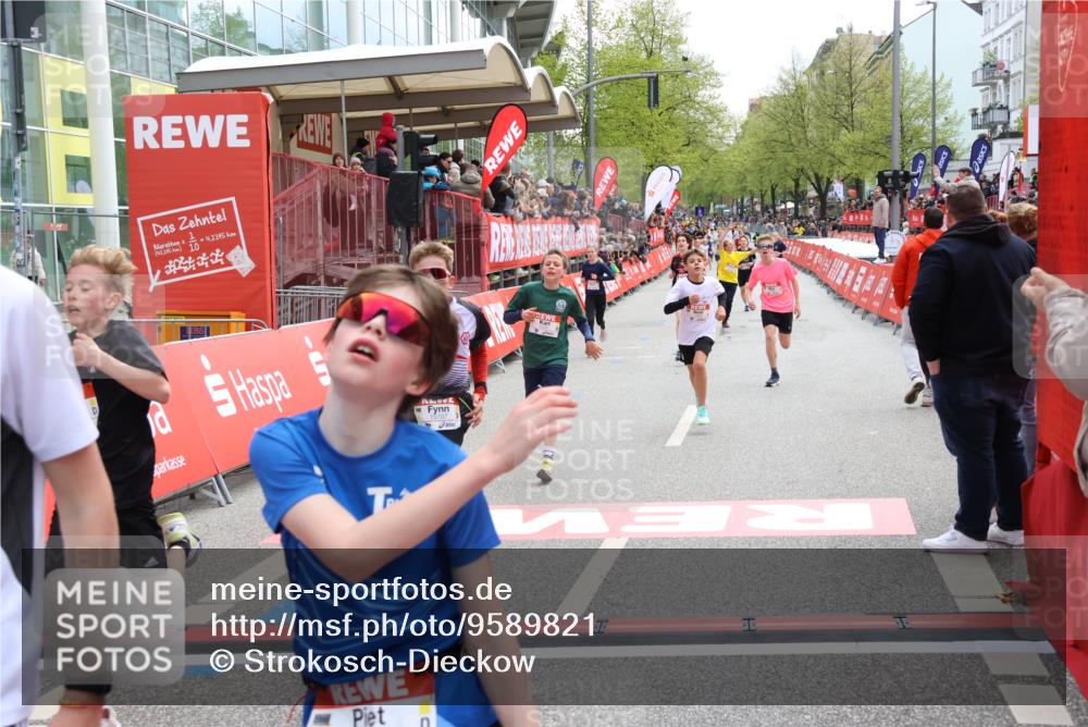 25.04.2026 - Das Zehntel Strokosch-Dieckow http://msf.ph/oto/9589821 25.04.2026 14:49:34 Ziel 15195, 15691, 15735, 15787, 16064, 17066, 17333, 17629, 17869, 17876, 18003, 18116, 15195, 15691, 15735, 15787, 16064, 17066, 17333, 17629, 17869, 17876, 18003, 18116 meine-sportfotos.de