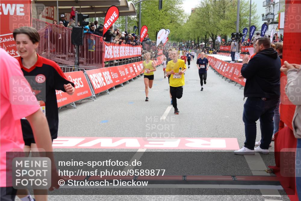 25.04.2026 - Das Zehntel Strokosch-Dieckow http://msf.ph/oto/9589877 25.04.2026 14:49:38 Ziel 15195, 15291, 15630, 15691, 15787, 16064, 16994, 17629, 17869, 17876, 17958, 18003, 18116, 15195, 15291, 15630, 15691, 15787, 16064, 16994, 17629, 17869, 17876, 17958, 18003, 18116 meine-sportfotos.de