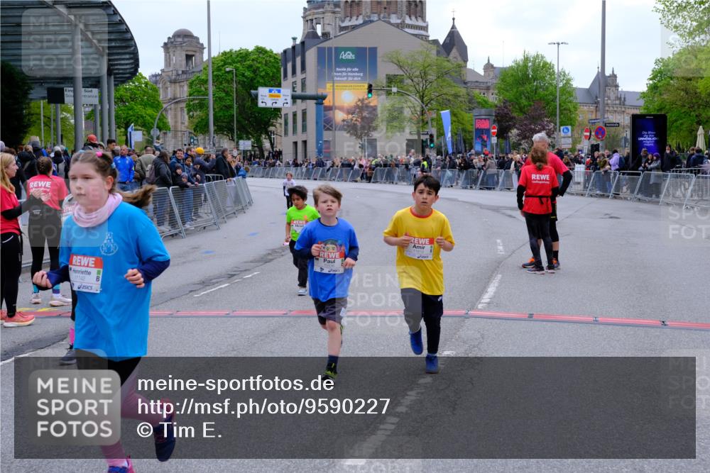 25.04.2026 - Das Zehntel Tim E. http://msf.ph/oto/9590227 25.04.2026 13:10:48 Ziel 10299, 10304, 10436, 11142, 11819, 12536 meine-sportfotos.de